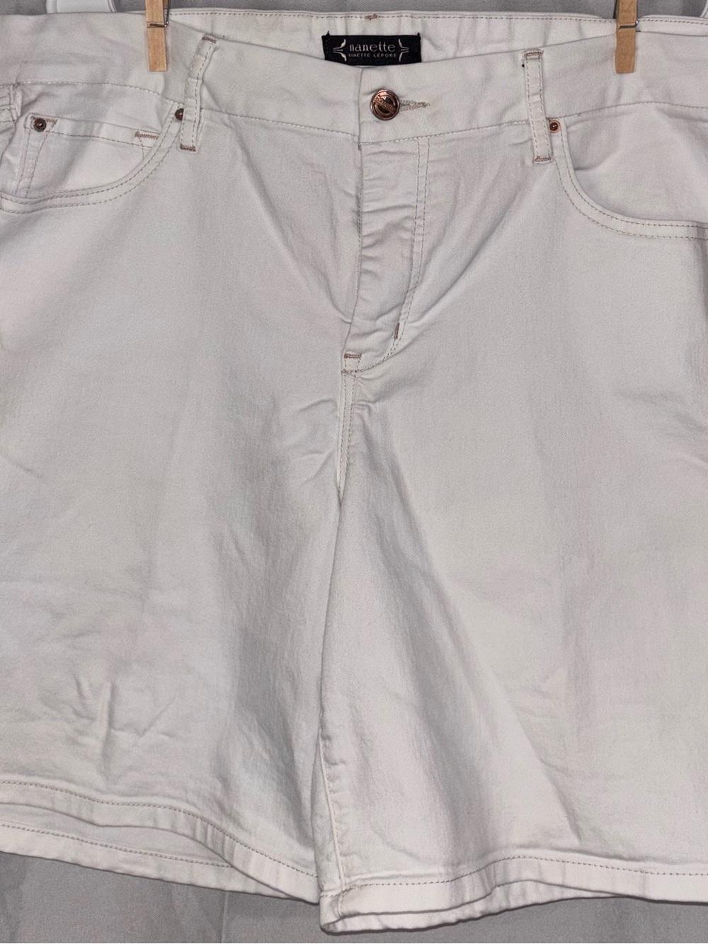 Nanette Lepore Cream-White Denim Shorts with Bow Accent